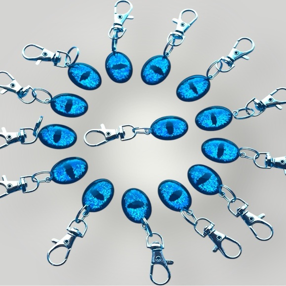 𝑯𝒂𝒏𝒅𝒎𝒂𝒅𝒆 Blue Dragon Eye Keychain w/Gift Bag - Picture 8 of 9